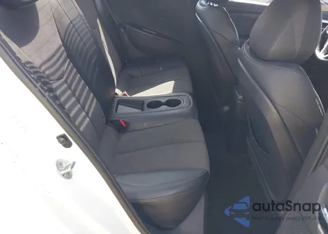 2013 Hyundai Veloster Base W/Black z USA, uszkodzony, nr VIN KMHTC6AD2DU131983